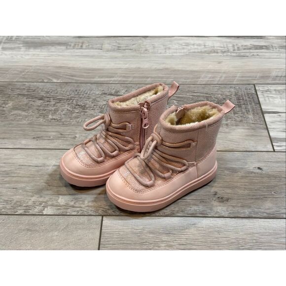 Cat & Jack toddler girls pink winter snow boots size 6 - Picture 1 of 10